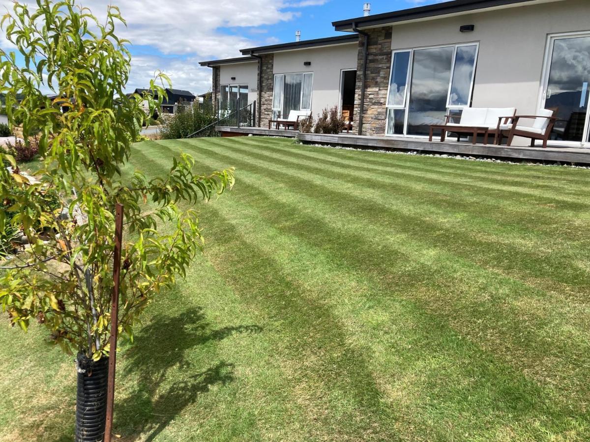 The Mackenzie Suites Lake Tekapo Exterior foto